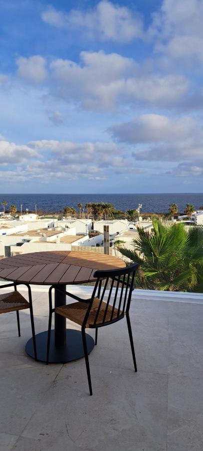 Cocomar II ~ Ocean View Loft Lägenhet Guatiza Exteriör bild