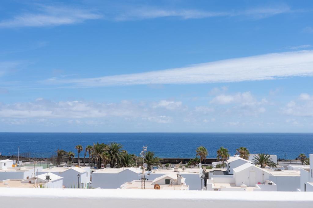 Cocomar II ~ Ocean View Loft Lägenhet Guatiza Exteriör bild